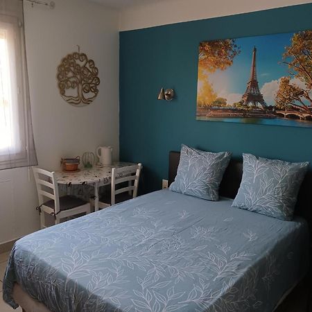 شقة Chambre Privee Climatisee Chez Particulier, Wifi بيربينيو المظهر الخارجي الصورة