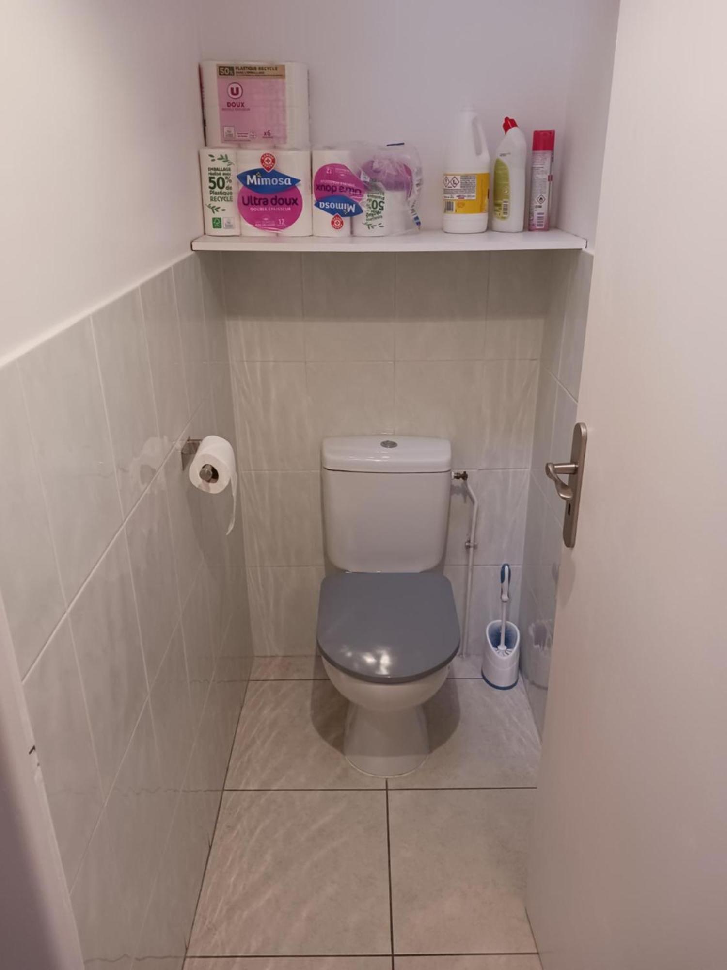 شقة Chambre Privee Climatisee Chez Particulier, Wifi بيربينيو المظهر الخارجي الصورة